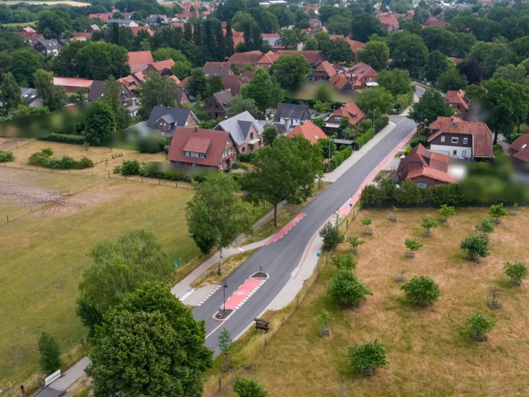 Aufnahme einer Stra&szlig;enansicht mit Vorrichtung speziell f&uuml;r Radfahrende